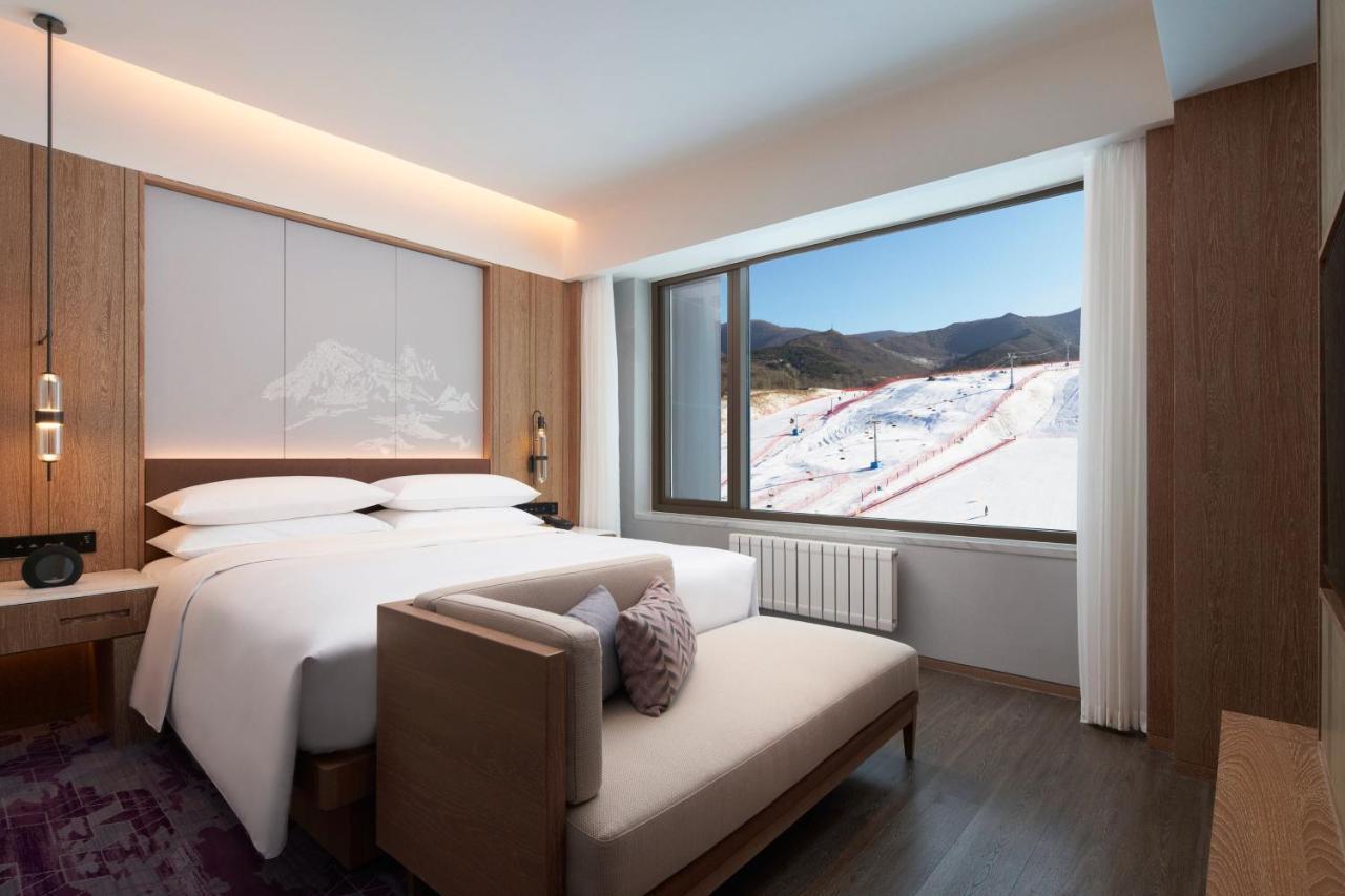 Готель Courtyard By Marriott Chongli Zhangjiakou Екстер'єр фото